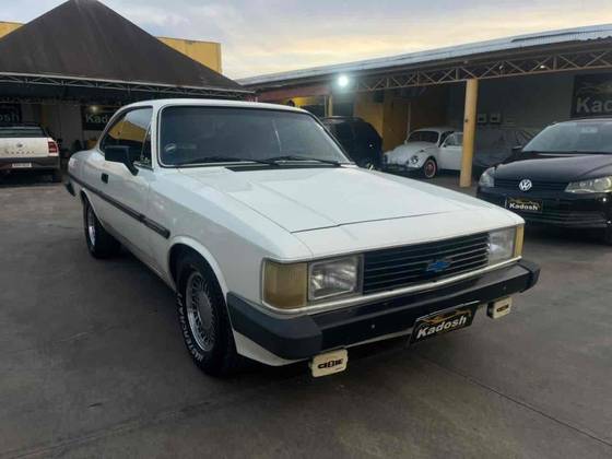 CHEVROLET OPALA 2.5 COMODORO 8V GASOLINA 2P MANUAL CHEVROLET OPALA 2.5 COMODORO 8V GASOLINA 2P MANUAL